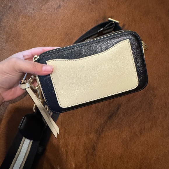 Marc Jacobs Snapshot crossbody bag - Picture 3 of 6